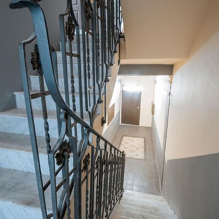 Apartamento Palazzo Marevento Bari Exterior foto