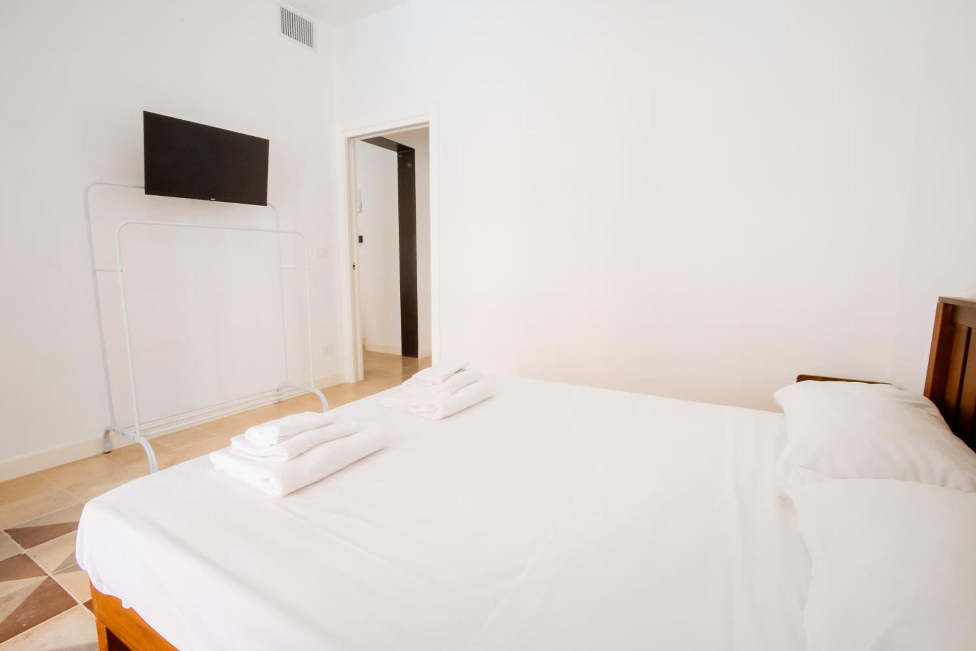 Apartamento Palazzo Marevento Bari Exterior foto