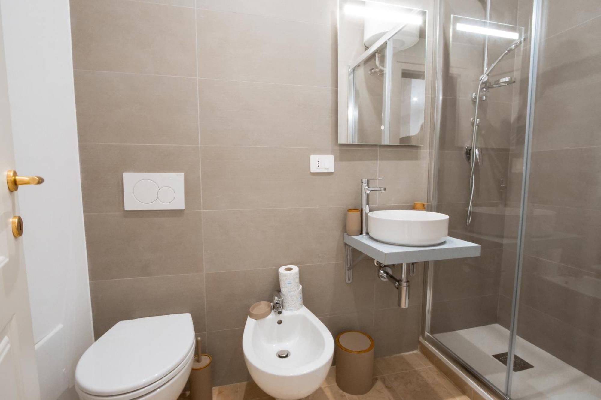 Apartamento Palazzo Marevento Bari Exterior foto