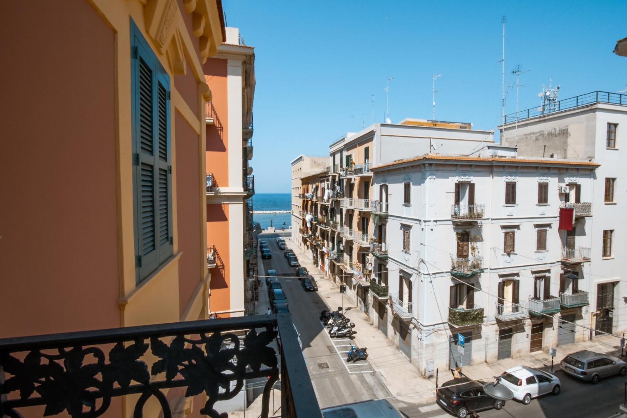 Apartamento Palazzo Marevento Bari Exterior foto